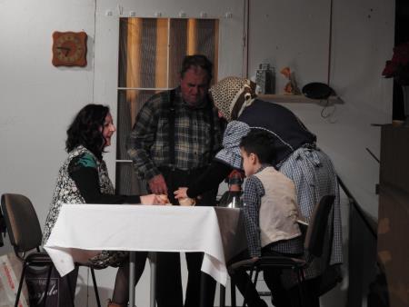 Dramska sekcija KD Cven, organizirala Veseli večer tudi v Domu kulture Razkrižje 8